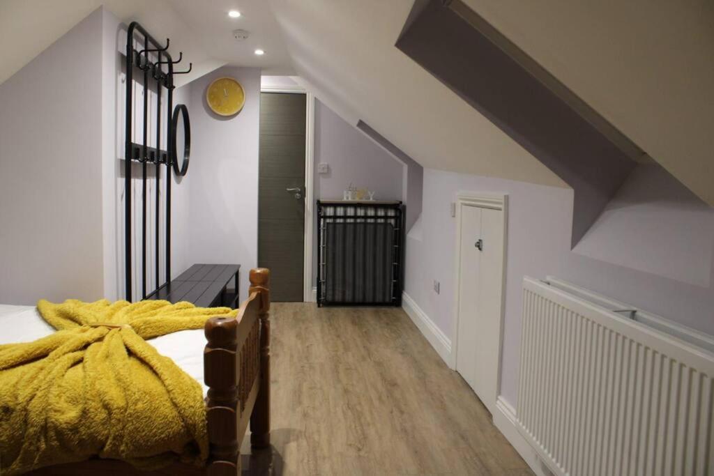 5 Star Apartment Londra Dış mekan fotoğraf