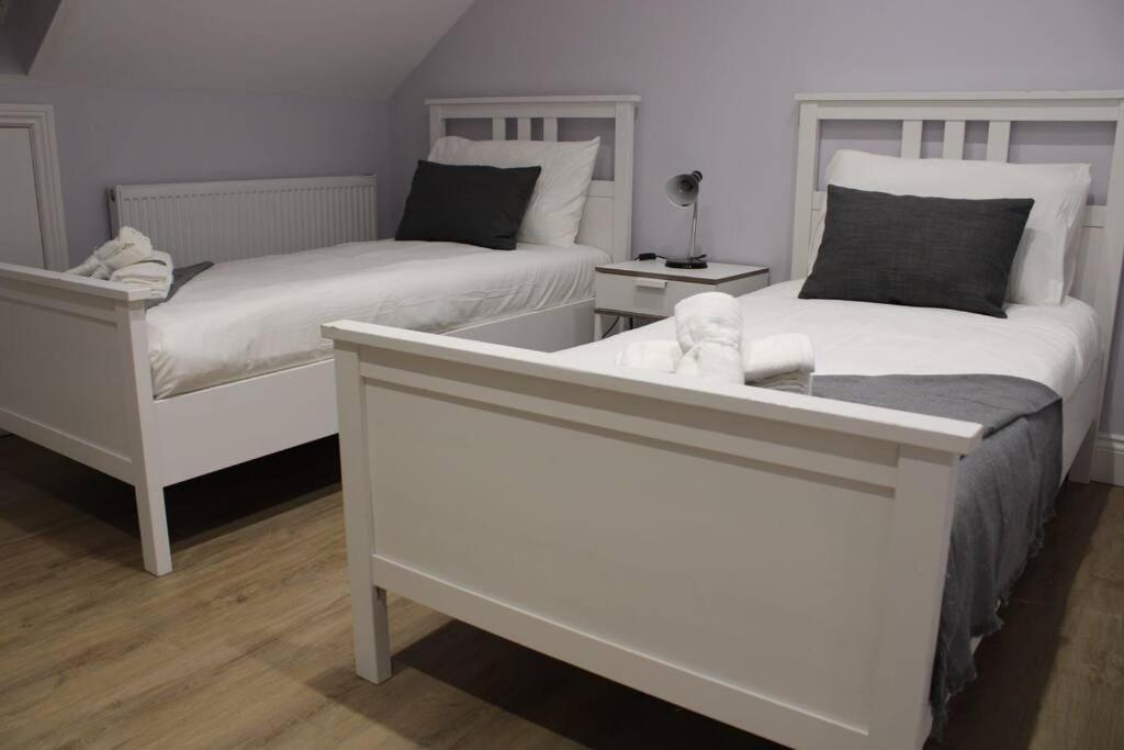 5 Star Apartment Londra Dış mekan fotoğraf